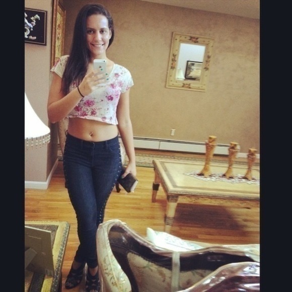 Sheer Loose Floral Crop Top size small - Picture 1 of 7